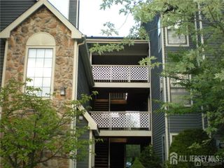 338 Cozzens Court, East Brunswick, NJ 08816