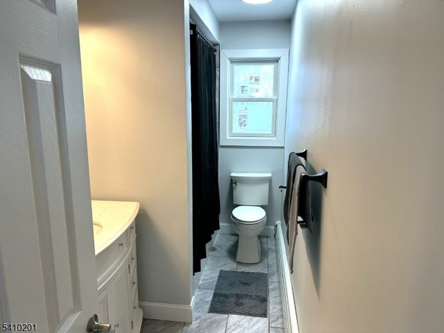 28 Beardslee Hill Dr, Ogdensburg Boro, NJ 07439