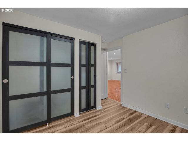 4956 Ne 9TH Ave 2, Portland, OR 97211