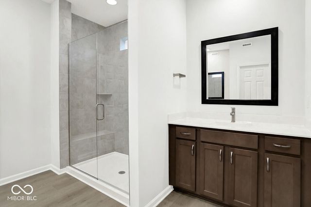 6736 Thresher Pass, Mccordsville, IN 46055