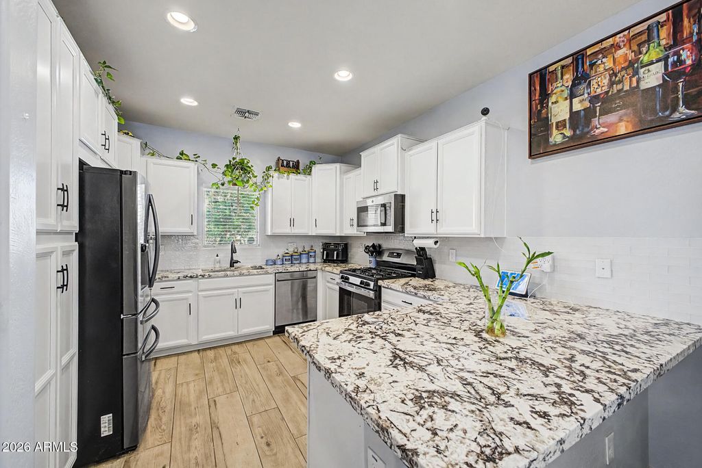16719 W ROWEL Road, Surprise, AZ 85387 — photo 5