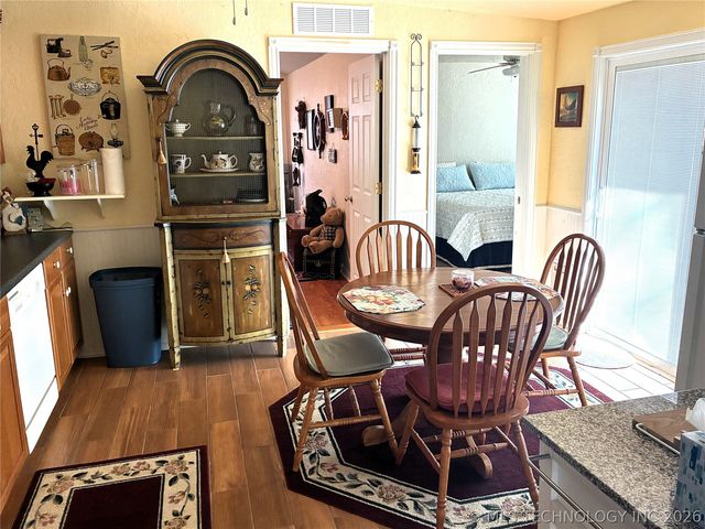 8861 Apple Street, Kingston, OK 73439