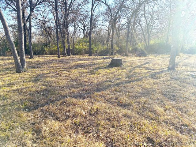 8861 Apple Street, Kingston, OK 73439