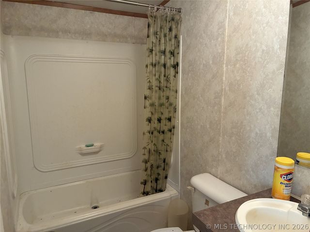 8861 Apple Street, Kingston, OK 73439