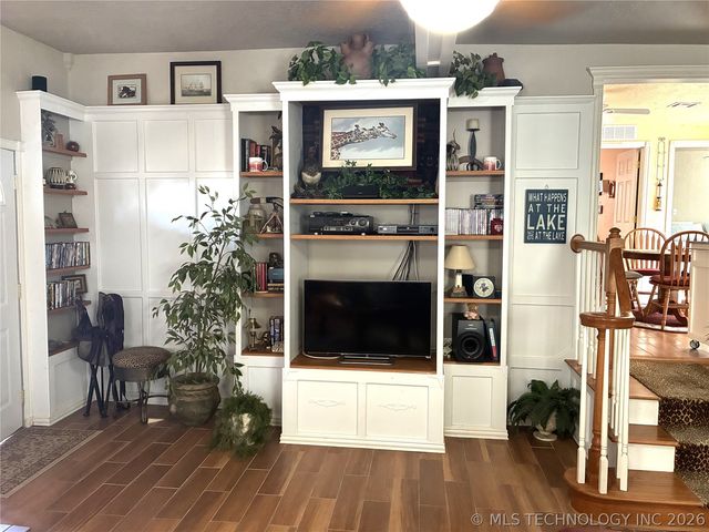 8861 Apple Street, Kingston, OK 73439