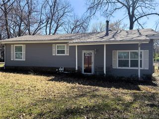 8861 Apple Street, Kingston, OK 73439