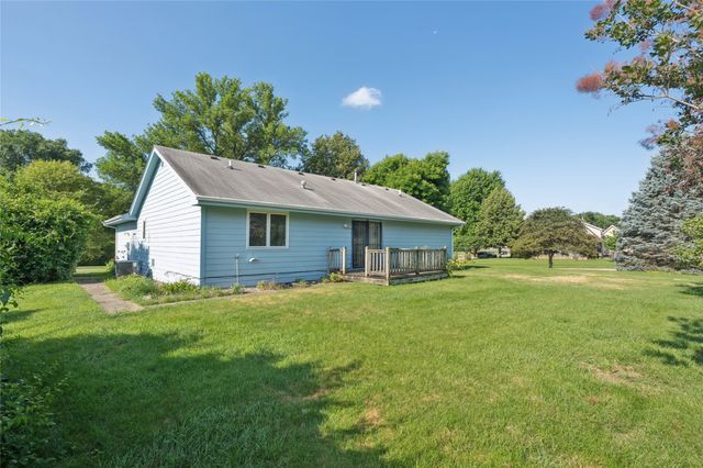 5101 NW 66th Avenue, Johnston, IA 50131