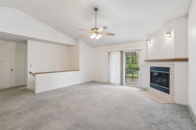 5101 NW 66th Avenue, Johnston, IA 50131