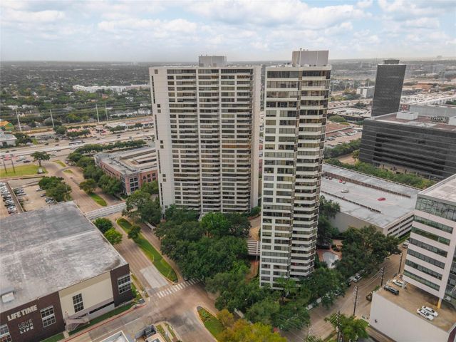 15 Greenway Plaza 10G, Houston, TX 77046