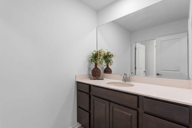 6132 E 115th Avenue, Crown Point, IN 46307