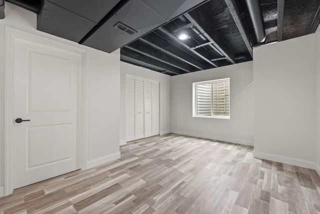 6132 E 115th Avenue, Crown Point, IN 46307