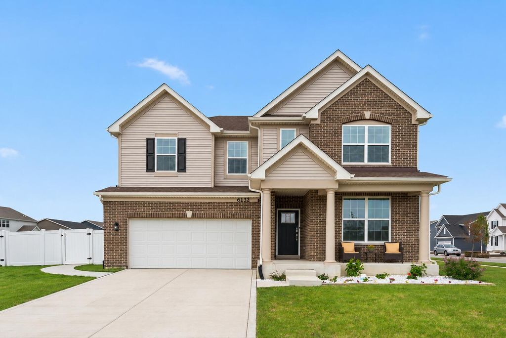 6132 E 115th Avenue, Crown Point, IN 46307