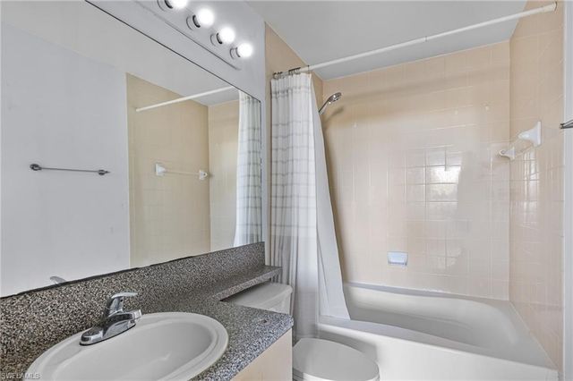 1105 Reserve CT # 305, Naples, FL 34105