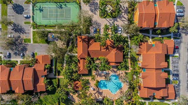 1105 Reserve CT # 305, Naples, FL 34105