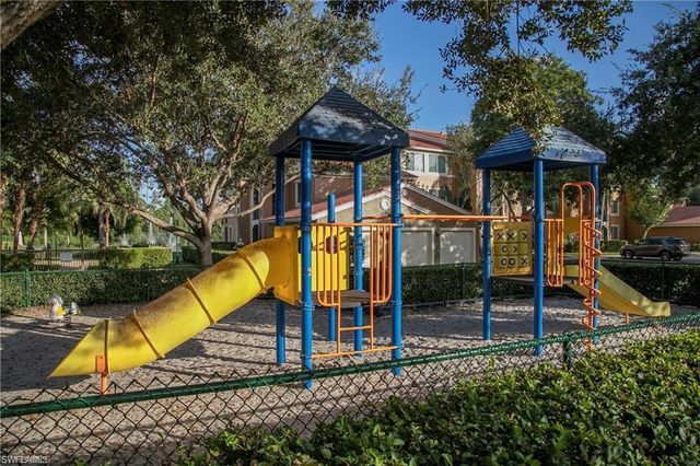 1105 Reserve CT # 305, Naples, FL 34105