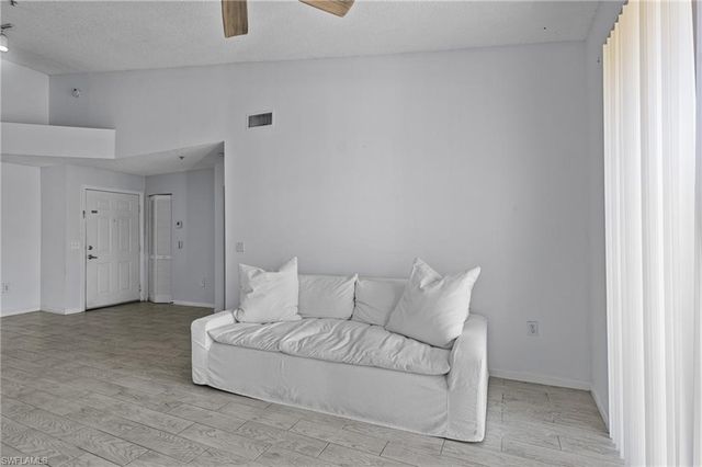 1105 Reserve CT # 305, Naples, FL 34105