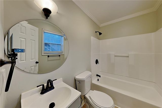 255 Valley Brook Drive, Woodstock, GA 30188