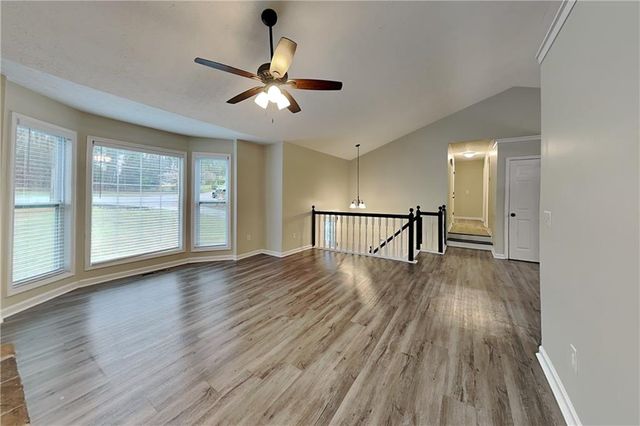 255 Valley Brook Drive, Woodstock, GA 30188