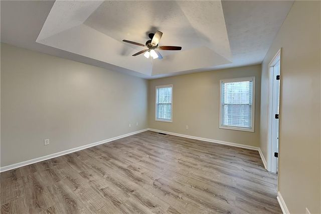 255 Valley Brook Drive, Woodstock, GA 30188