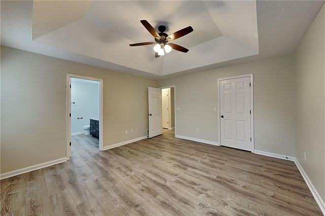 255 Valley Brook Drive, Woodstock, GA 30188