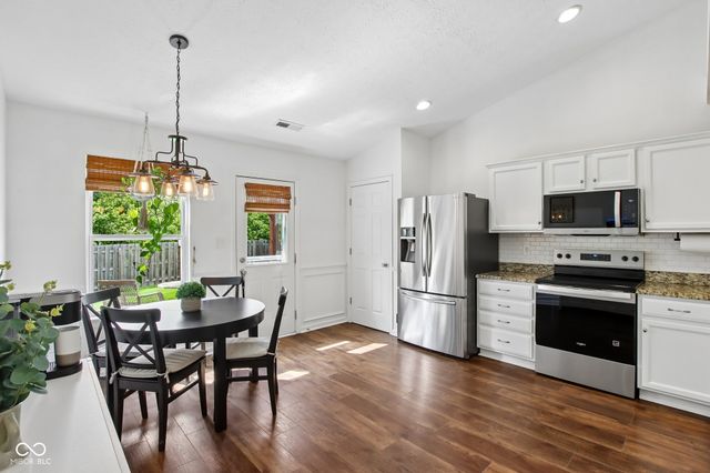 18813 Pilot Mills Drive, Noblesville, IN 46062