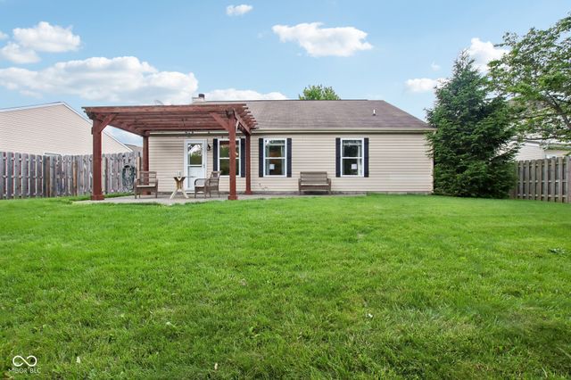 18813 Pilot Mills Drive, Noblesville, IN 46062