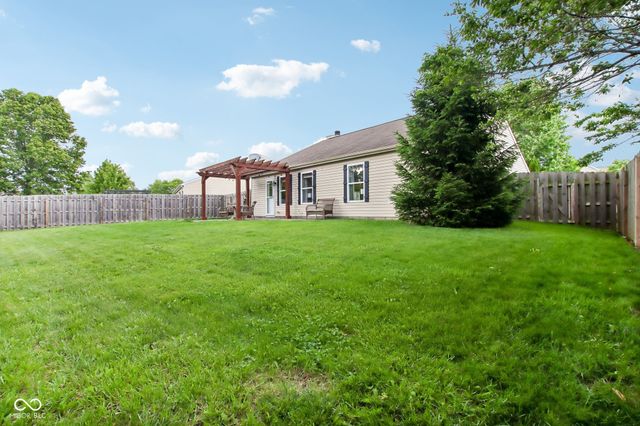 18813 Pilot Mills Drive, Noblesville, IN 46062