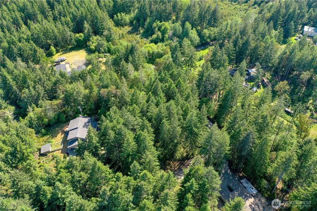 20116 9th Street SW, Lakebay, WA 98349