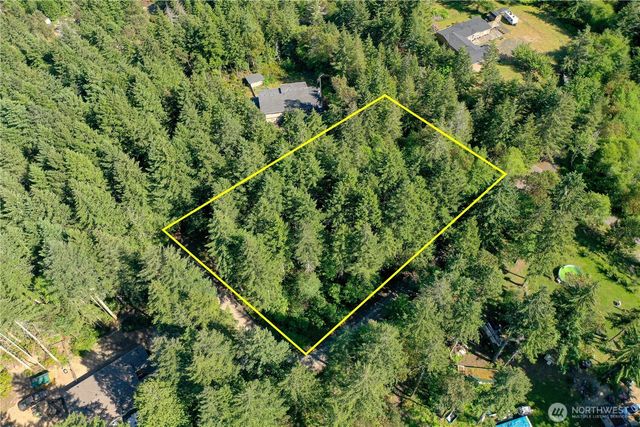 20116 9th Street SW, Lakebay, WA 98349
