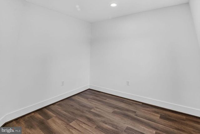 27 FAIRBANKS DR, Gaithersburg, MD 20877
