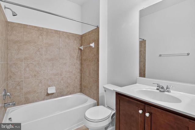 27 FAIRBANKS DR, Gaithersburg, MD 20877
