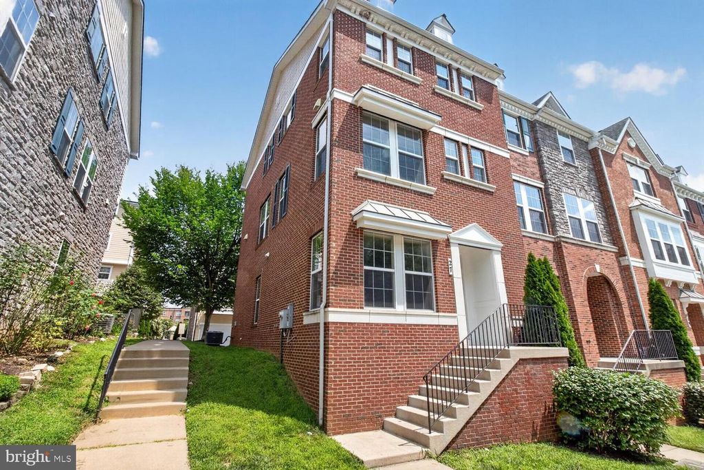 27 FAIRBANKS DR, Gaithersburg, MD 20877