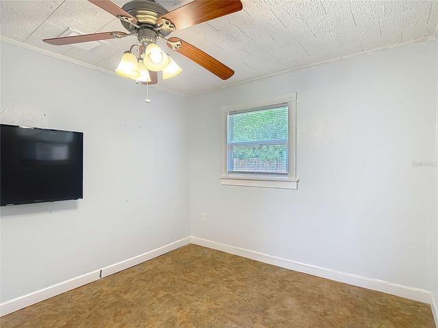 38703 9TH AVENUE, Zephyrhills, FL 33542