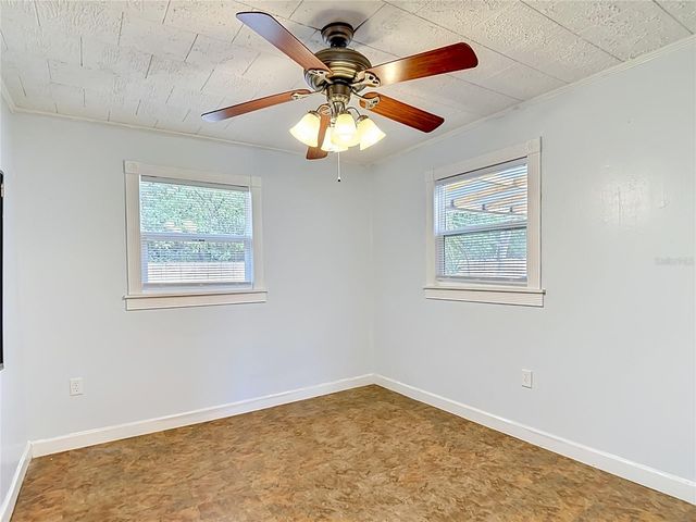 38703 9TH AVENUE, Zephyrhills, FL 33542