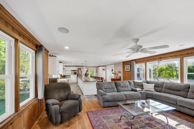 225 Lafayette Avenue, Cortlandt Manor, NY 10567