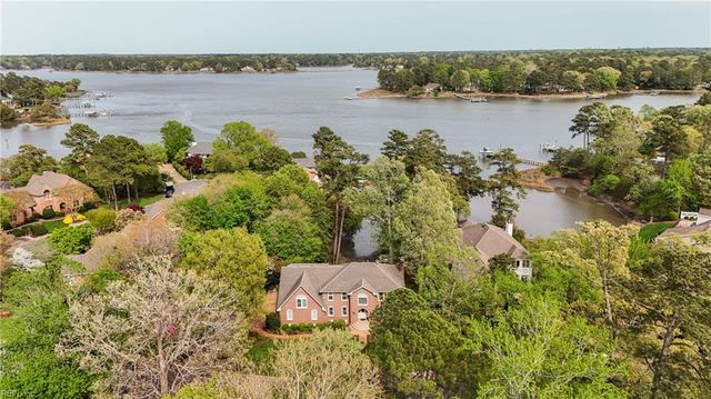 928 Enfield CHSE, Virginia Beach, VA 23452