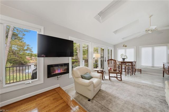 928 Enfield CHSE, Virginia Beach, VA 23452