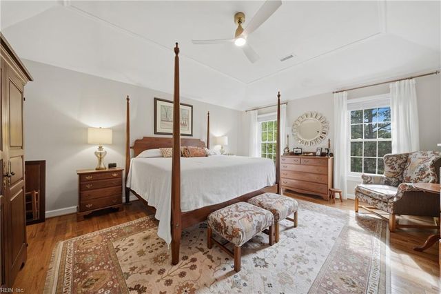 928 Enfield CHSE, Virginia Beach, VA 23452