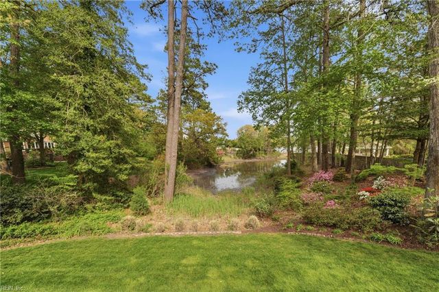 928 Enfield CHSE, Virginia Beach, VA 23452