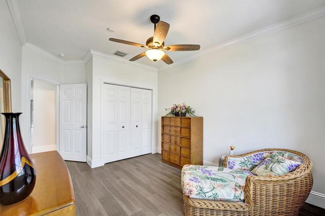 5970 SW 55th Street, Davie, FL 33314