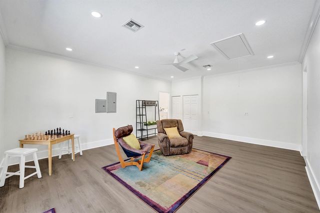 5970 SW 55th Street, Davie, FL 33314