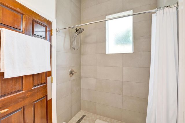 5970 SW 55th Street, Davie, FL 33314