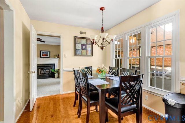 9188 Bracey Mill Pl, Mechanicsville, VA 23116