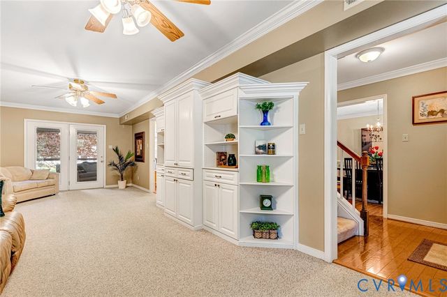 9188 Bracey Mill Pl, Mechanicsville, VA 23116
