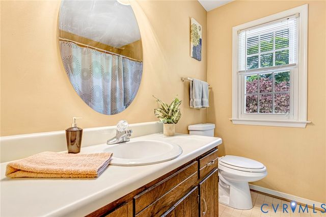 9188 Bracey Mill Pl, Mechanicsville, VA 23116
