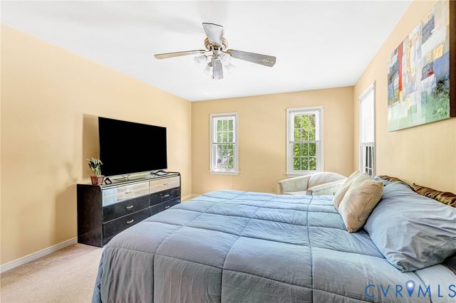9188 Bracey Mill Pl, Mechanicsville, VA 23116