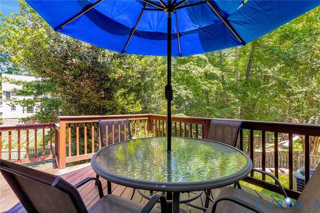 9188 Bracey Mill Pl, Mechanicsville, VA 23116