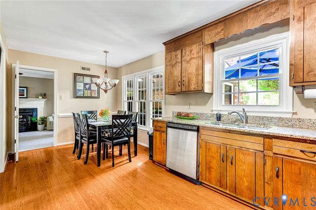 9188 Bracey Mill Pl, Mechanicsville, VA 23116