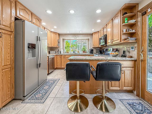 2111 Peak Place, Thousand Oaks, CA 91362