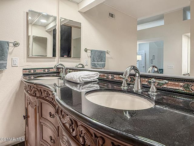 2111 Peak Place, Thousand Oaks, CA 91362